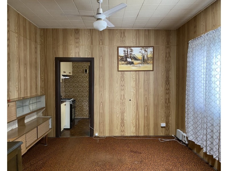 90  Princes Highway, Corrimal NSW 2518