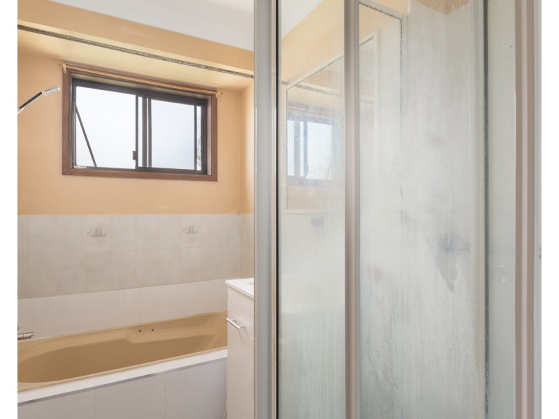 4 Blackwood Way, Albion Park Rail NSW 2527