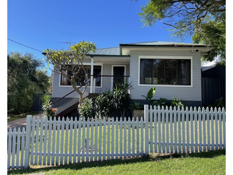 6 Horne Street, Port Kembla NSW 2505