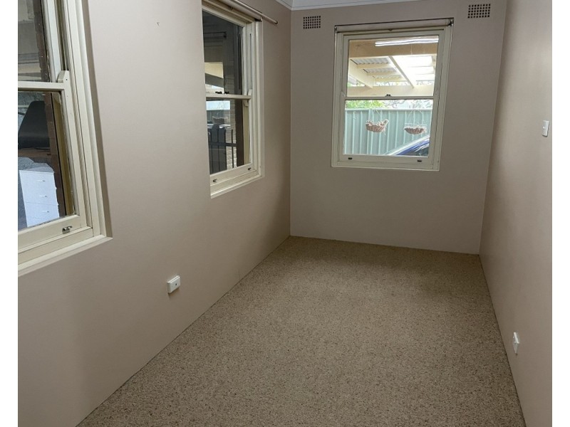31 Sturdee Street, Towradgi NSW 2518