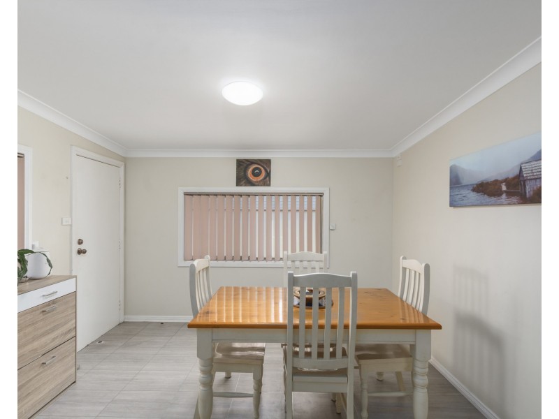 9 Newcastle Street, Cringila NSW 2502