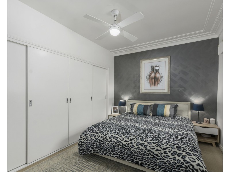 9 Newcastle Street, Cringila NSW 2502