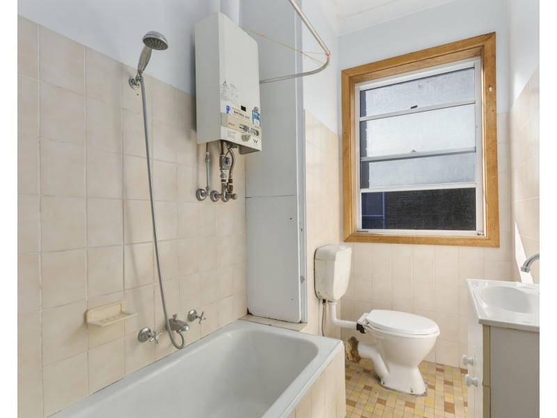 8/33 Kembla Street, Wollongong NSW 2500