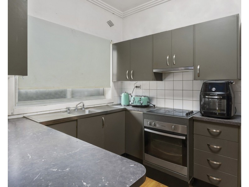 7  Todd Street, Warrawong NSW 2502