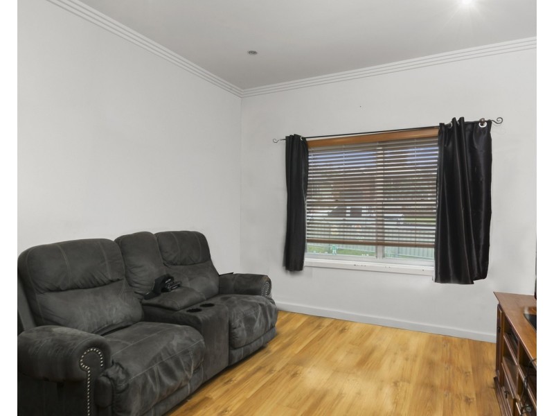 7  Todd Street, Warrawong NSW 2502