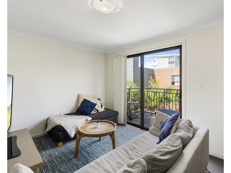 24/51-59 Princes Highway, Fairy Meadow NSW 2519
