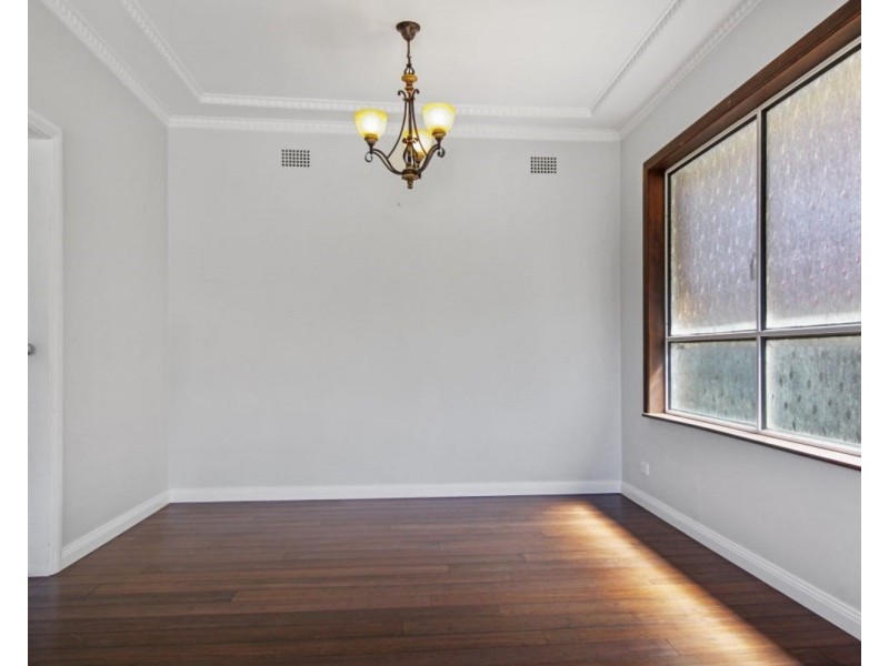 84 Figtree Crescent, Figtree NSW 2525