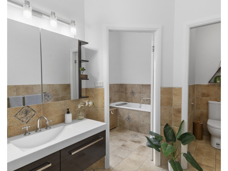 3  Pennant Crescent, Berkeley NSW 2506