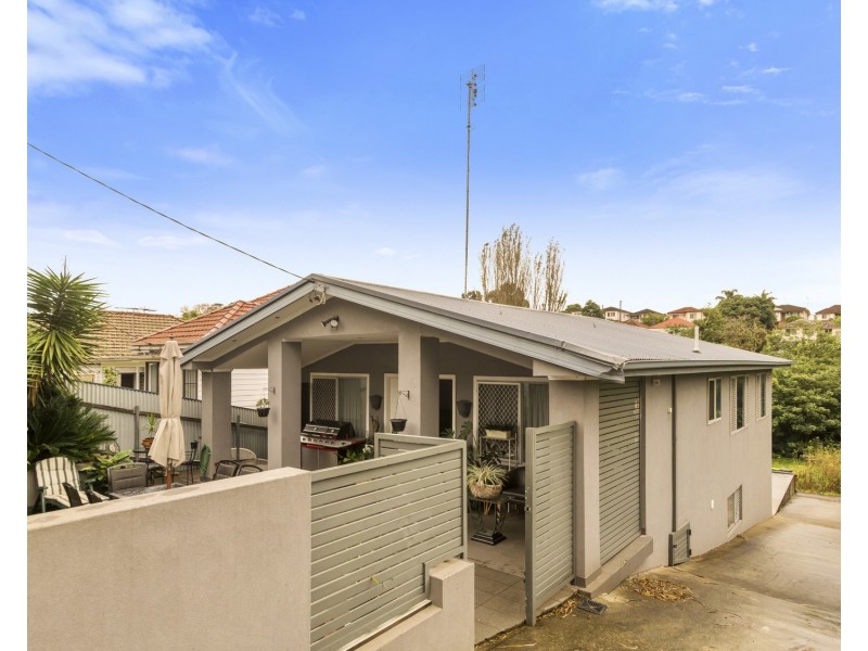 2  McGovern Street, Cringila NSW 2502