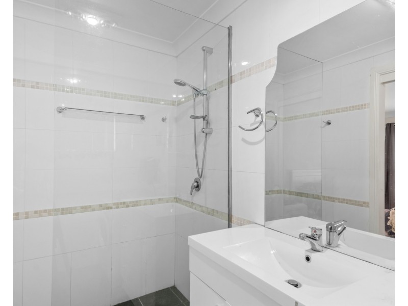 2  McGovern Street, Cringila NSW 2502