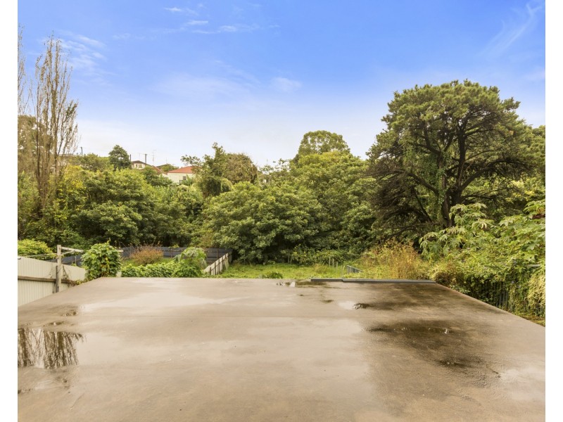 2  McGovern Street, Cringila NSW 2502