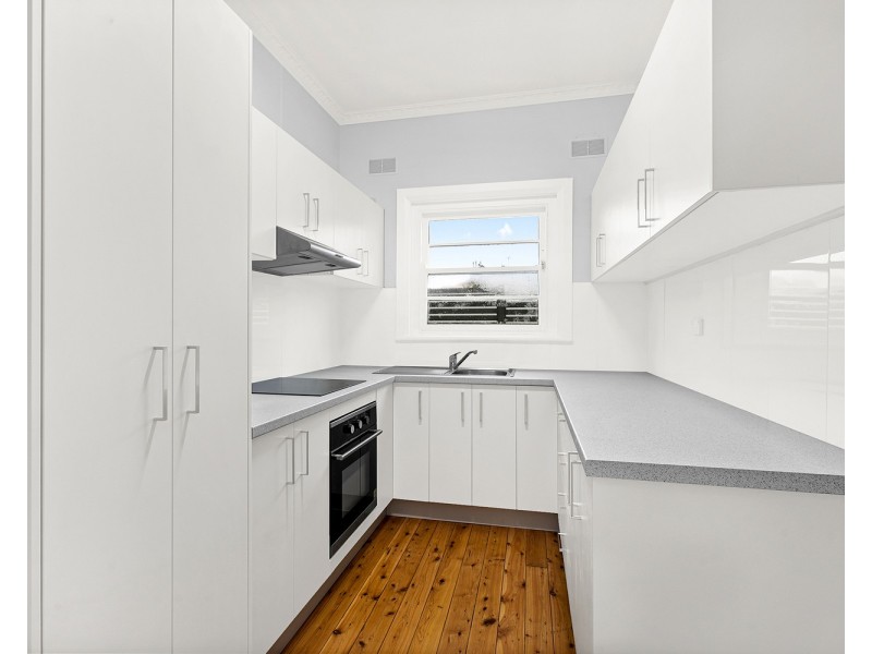 52 Stuart Road, Warrawong NSW 2502