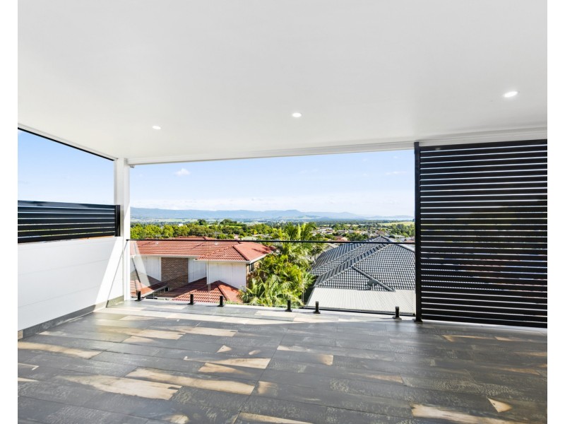 11a Chaffey Way, Albion Park NSW 2527