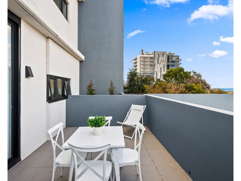 701/14 Auburn Street, Wollongong NSW 2500