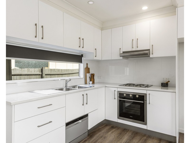 227  Rothery Street, Bellambi NSW 2518