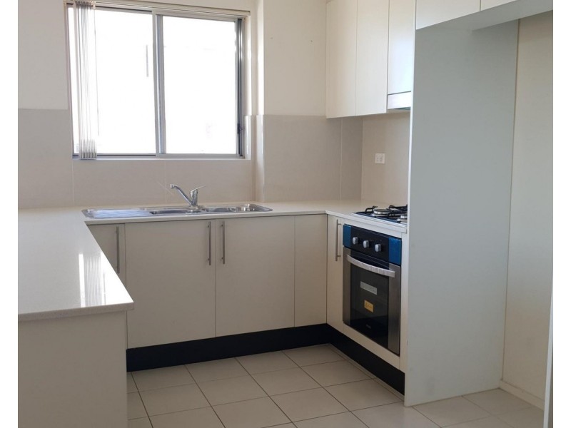 26/6-8 Bathurst Street, Liverpool NSW 2170