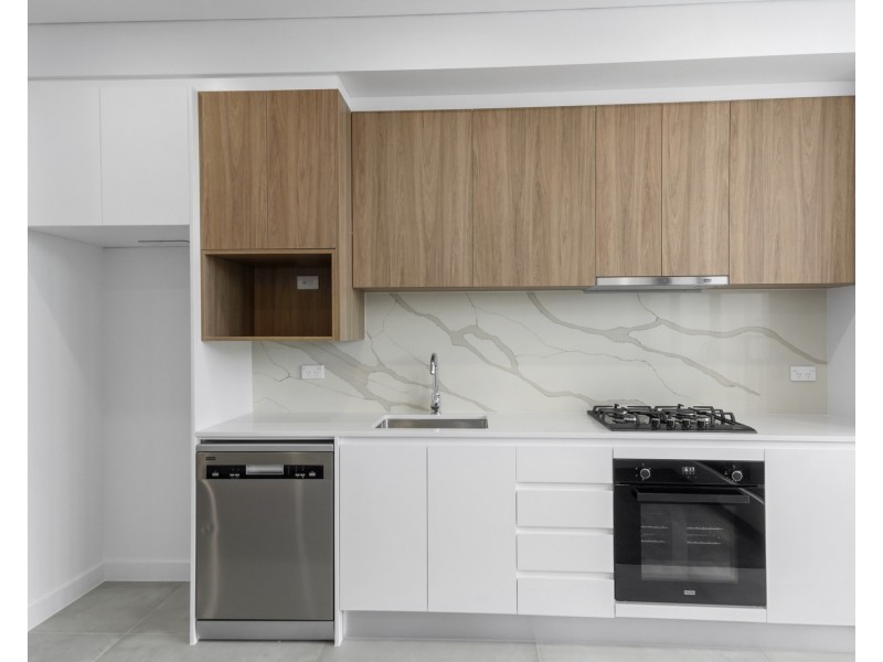 402/51 Denison Street, Wollongong NSW 2500
