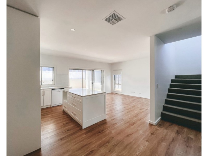 74A Neeson Road, Kembla Grange NSW 2526