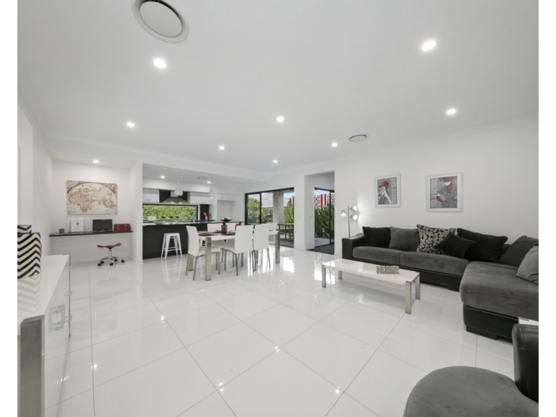 15 Redwood Drive, Gillieston Heights NSW 2321