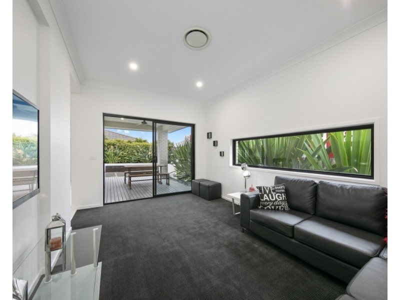 15 Redwood Drive, Gillieston Heights NSW 2321