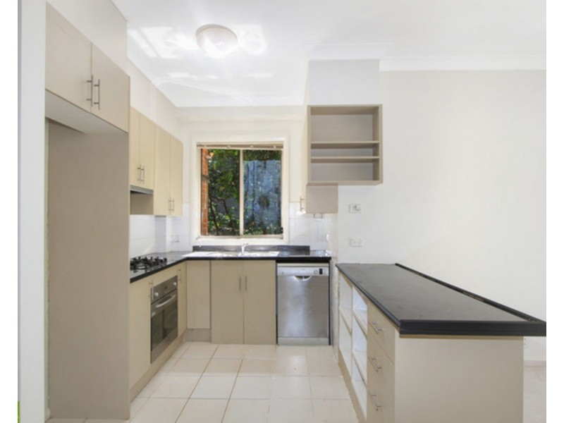4/14 England Street, Wollongong NSW 2500