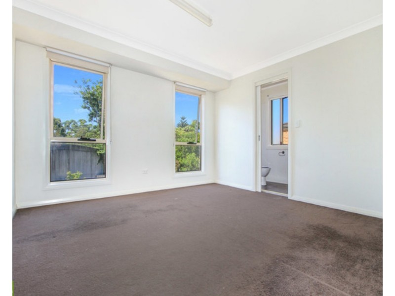 4/14 England Street, Wollongong NSW 2500