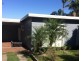 137  Northcliffe Drive, Lake Heights NSW 2502