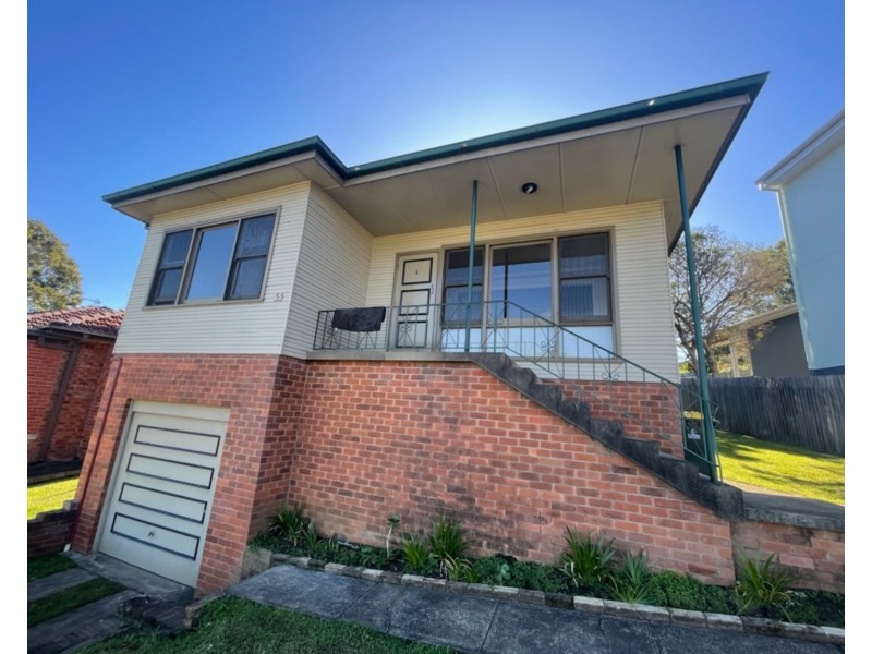 1/33 Stanleigh Crescent, West Wollongong NSW 2500