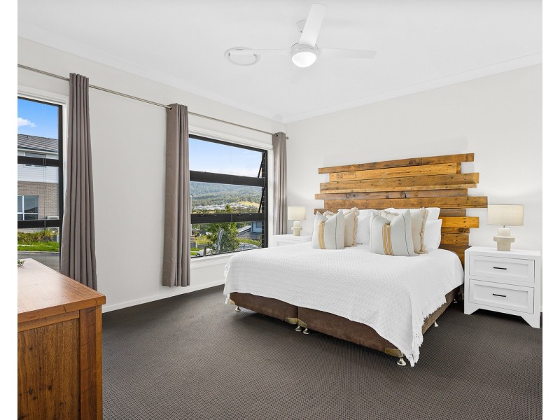 13 Elevation Street, Kembla Grange NSW 2526