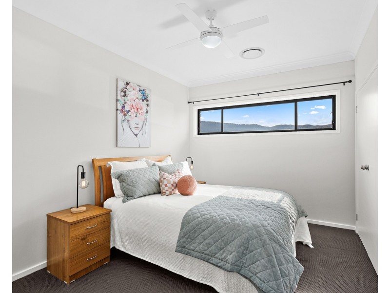 13 Elevation Street, Kembla Grange NSW 2526