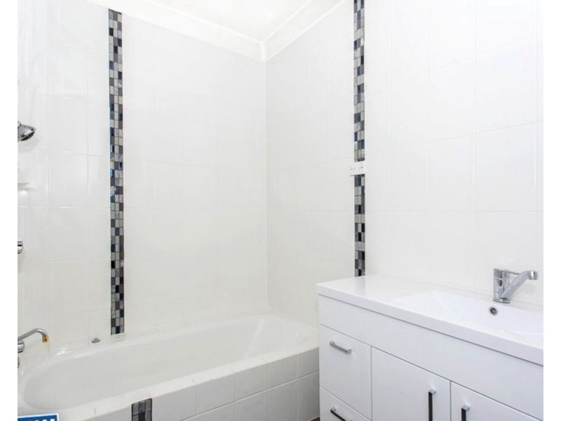 4 Illabunda Crescent, Koonawarra NSW 2530