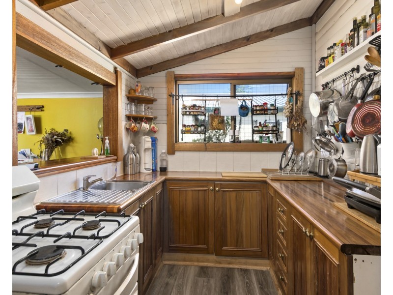 129 Pioneer Road, East Corrimal NSW 2518