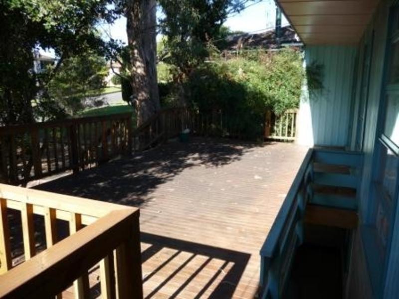 18 Gerard Street, Farmborough Heights NSW 2526