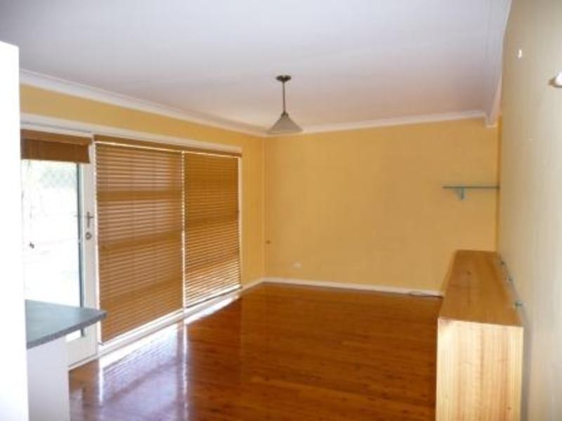 18 Gerard Street, Farmborough Heights NSW 2526