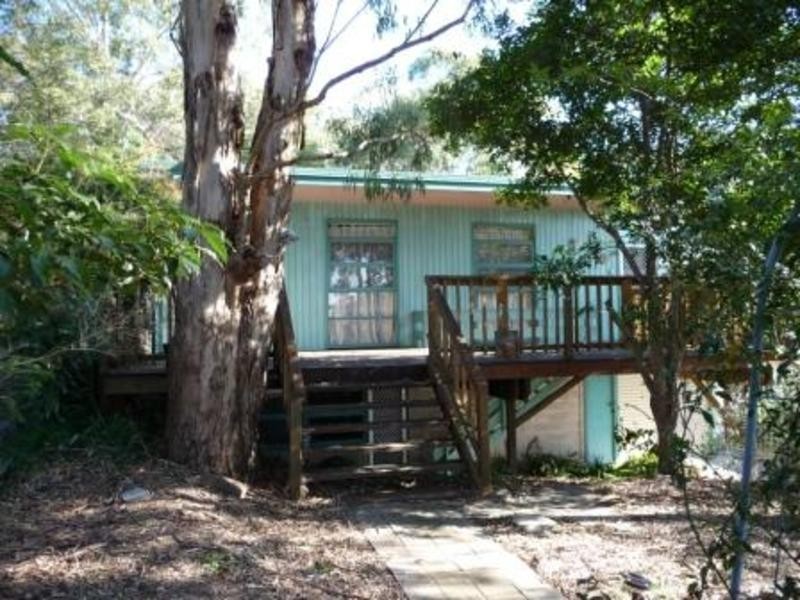 18 Gerard Street, Farmborough Heights NSW 2526