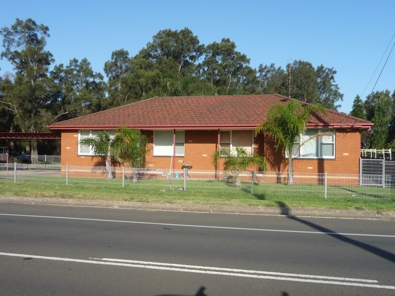 133 Pioneer Road, Towradgi NSW 2518