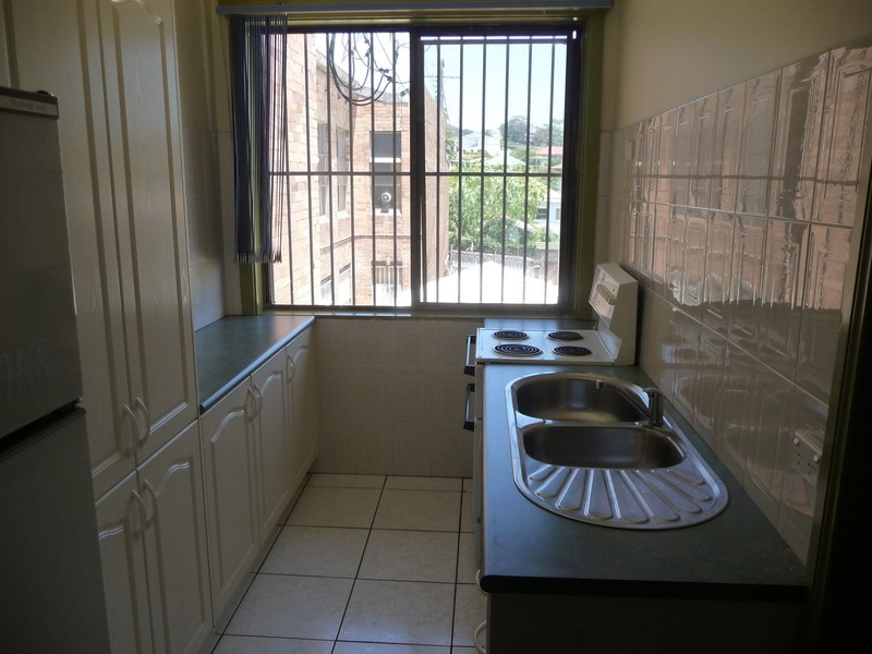 2/127-129 Wentworth Street, Port Kembla NSW 2505