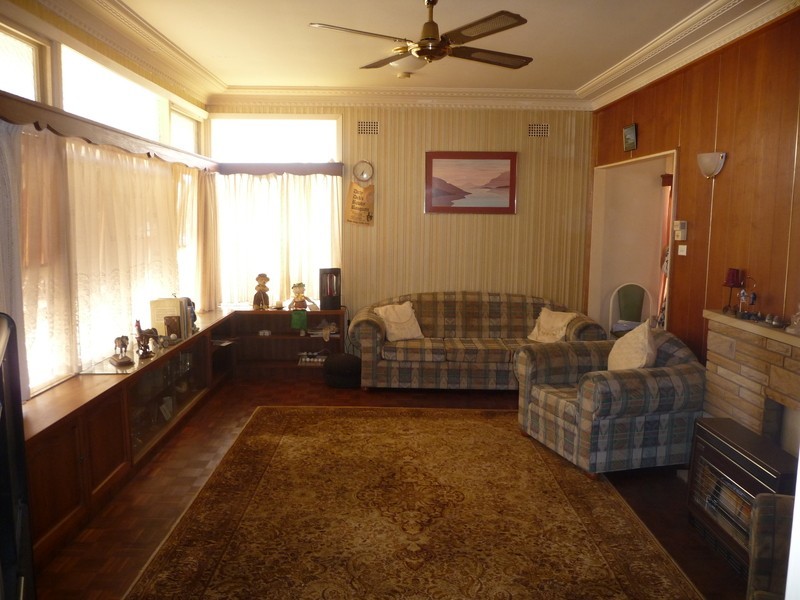 3 Kimbeth Crescent, Albion Park Rail NSW 2527