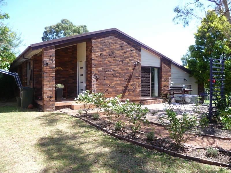 12 Stockwell Place, Figtree NSW 2525