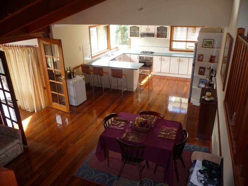 15 Sugarwood Close, Farmborough Heights NSW 2526