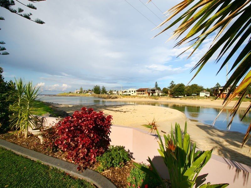 125 Little Lake Crescent, Warilla NSW 2528