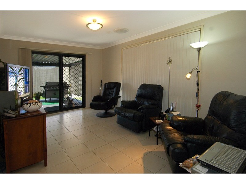 16 Fifth Avenue, Port Kembla NSW 2505