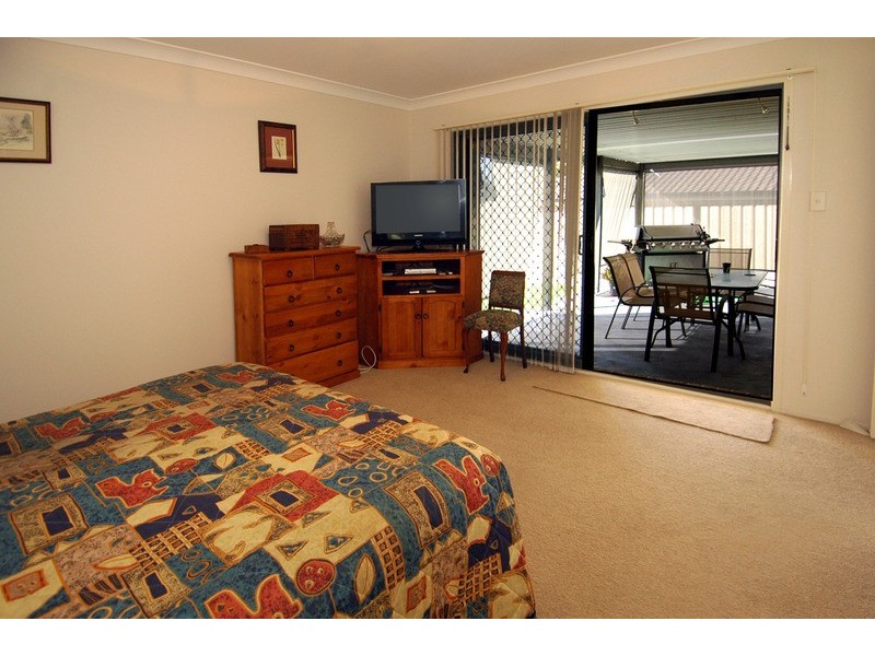 16 Fifth Avenue, Port Kembla NSW 2505