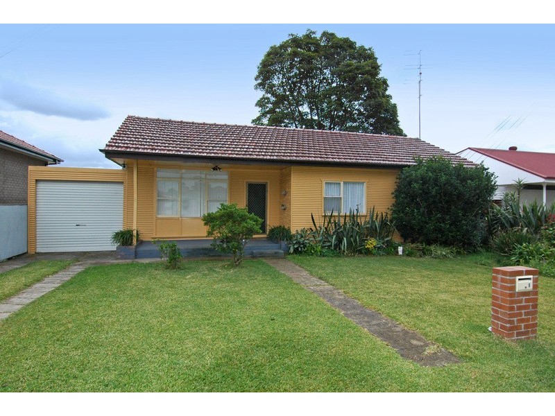 9 Kapooka Avenue, Dapto NSW 2530