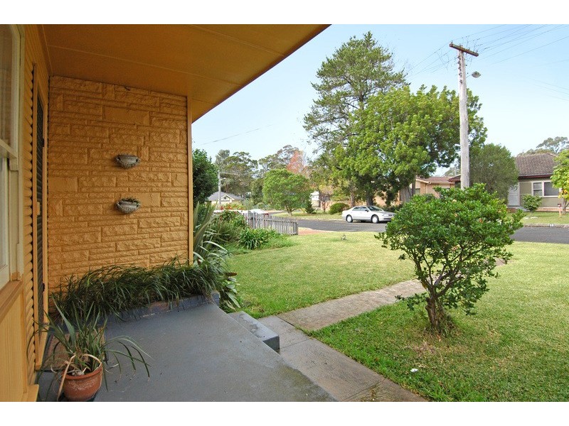 9 Kapooka Avenue, Dapto NSW 2530