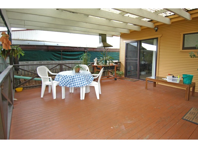 9 Kapooka Avenue, Dapto NSW 2530