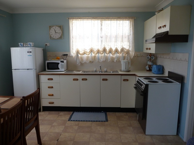 54 Angaphora Street, Kanahooka NSW 2530