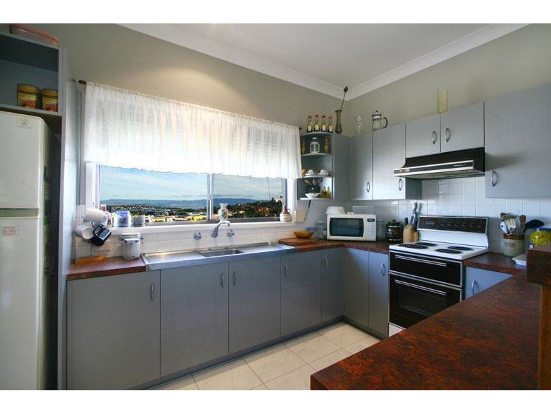89 Robertson Street, Port Kembla NSW 2505