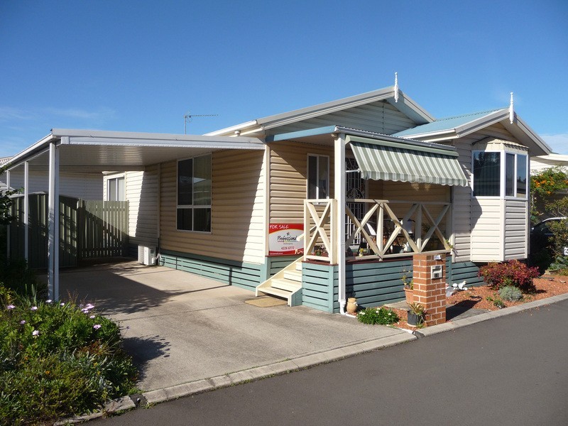 18 Willow Crescent, Kanahooka NSW 2530