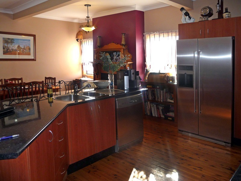 6 Horne Street, Port Kembla NSW 2505